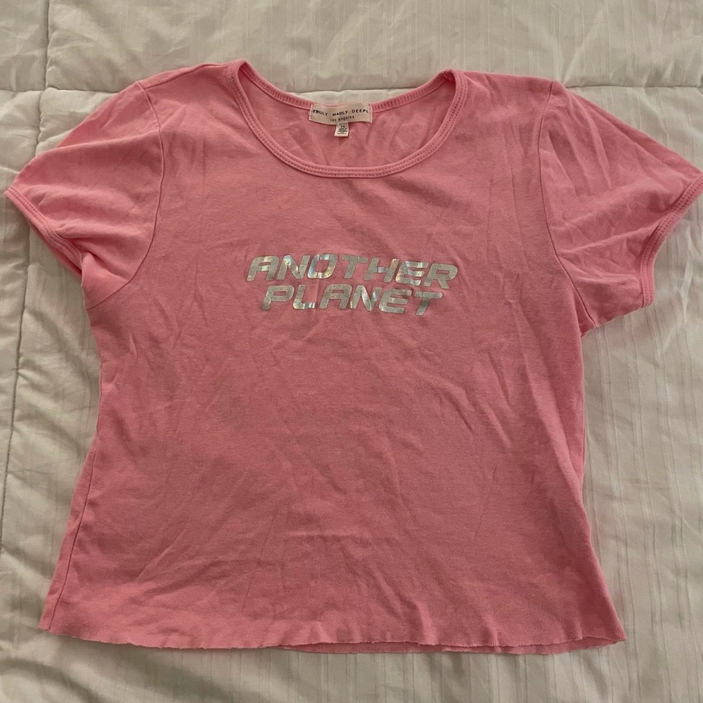 Pink tshirt